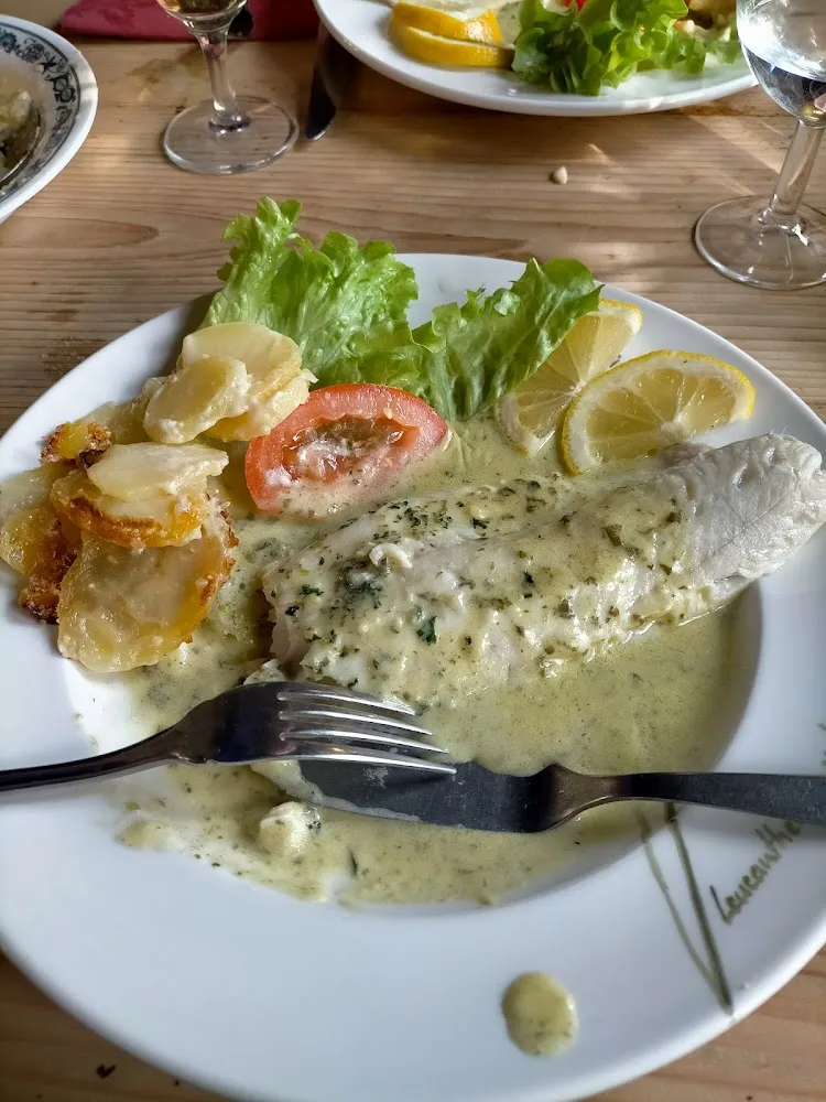 Filet de Sandre Sauce Iseillet